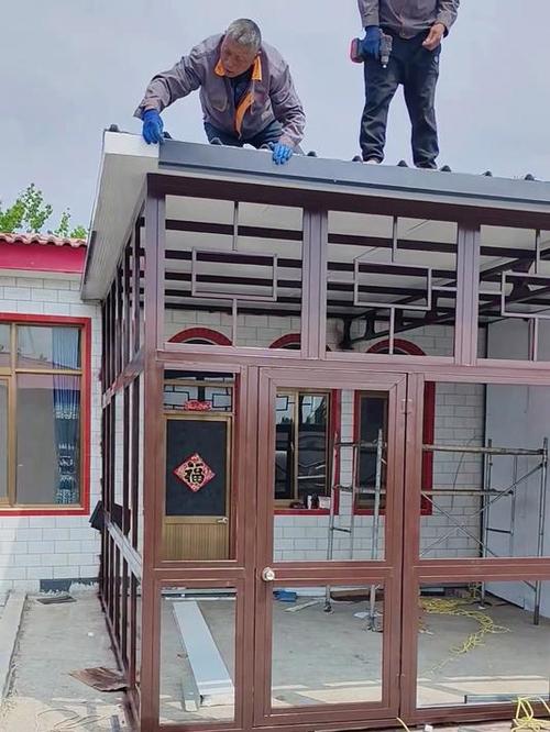 二楼露台搭建阳光房