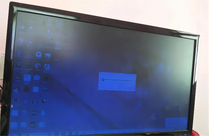 液晶电视进水屏幕发黑