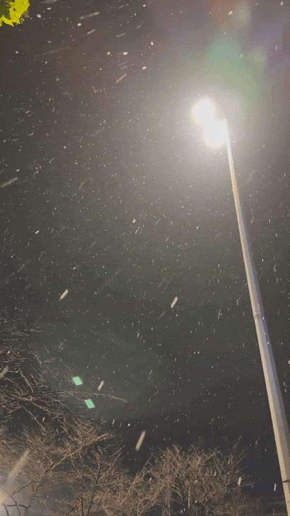 怎么让微信屏幕下雪花