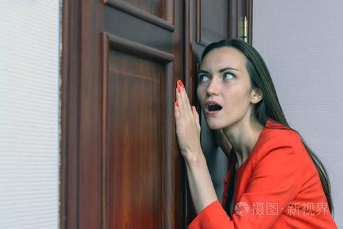 QQ音乐怎么查看访客图标