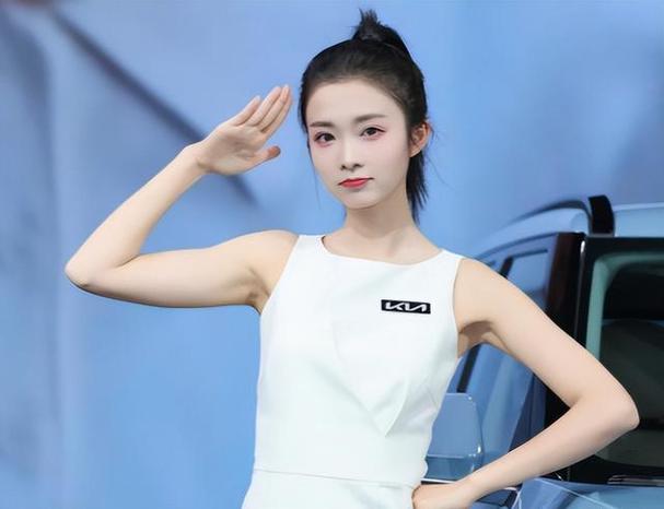 李凉凉自己开了工作室