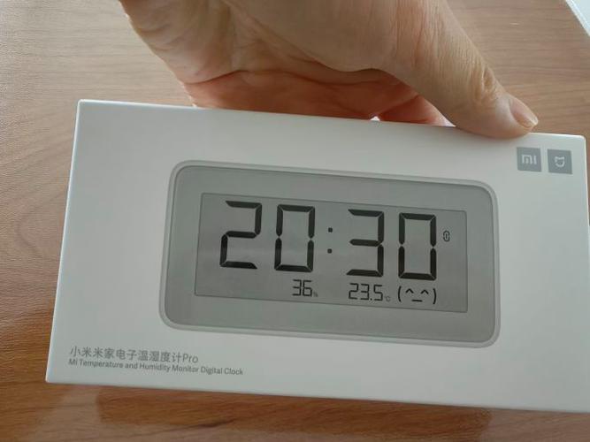 夏新时钟怎么调时间