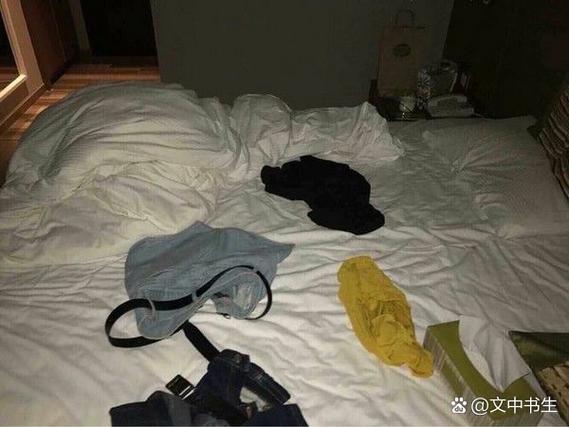 不知道你躺在谁的房间