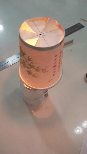 走马灯内部蜡烛距离实验假设
