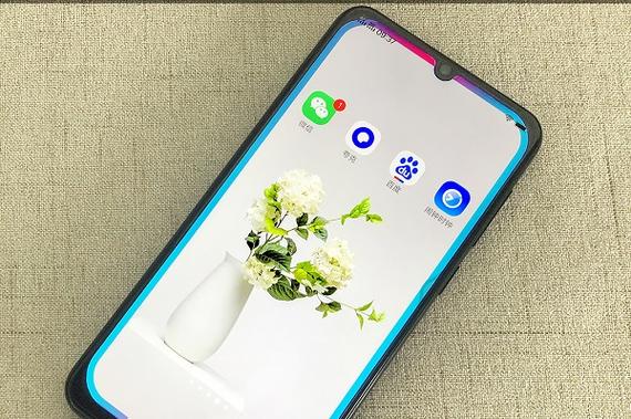 手机边缘闪光灯