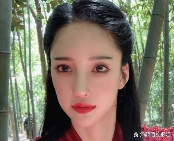 《第一红人》免费阅读