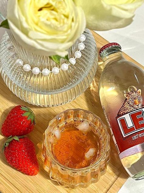 白葡萄酒没拔塞子能存放多久