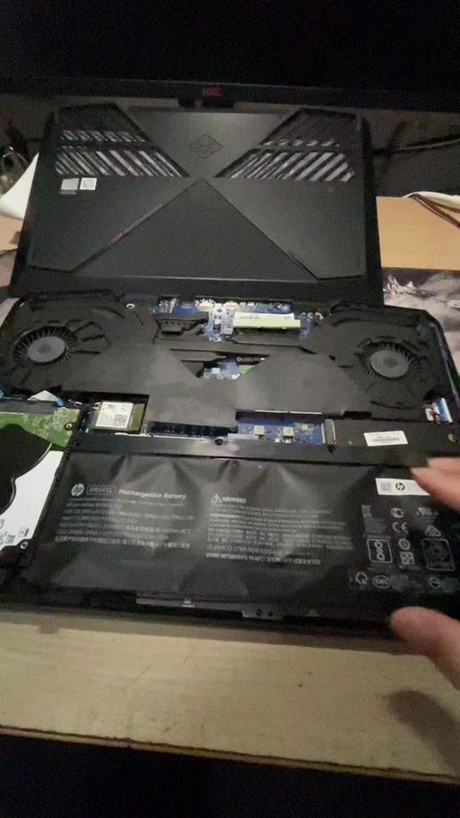 暗影精灵电池鼓包解决方法