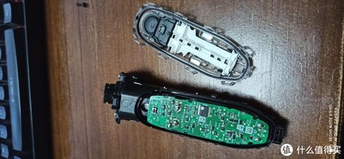 飞利浦series5000剃须刀换电池拆卸视频
