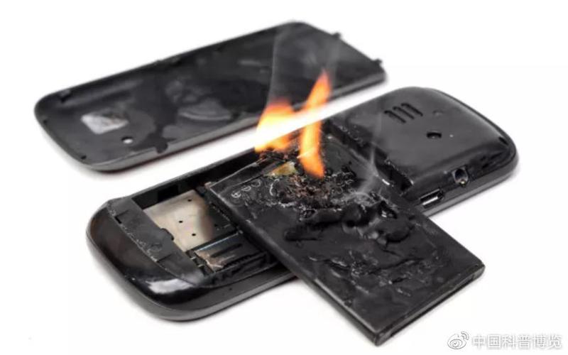电瓶放在家里充电会爆炸吗
