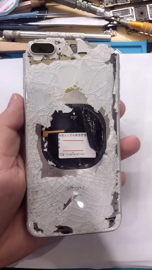 手机摔了之后声音变燥