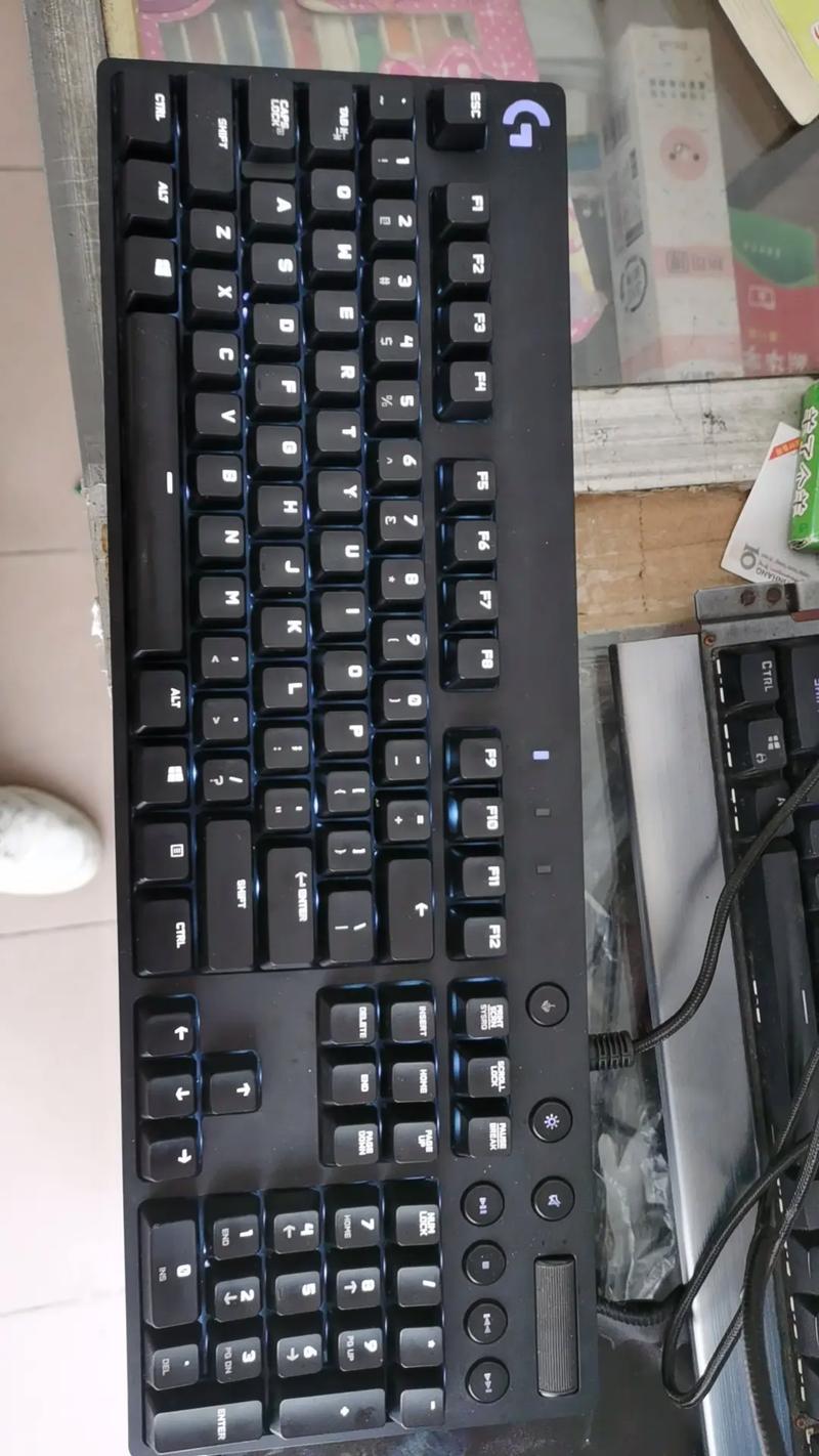 罗技g302