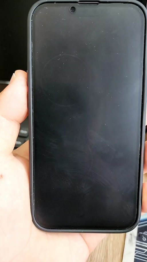 苹果屏幕左上角有半圆游戏截图