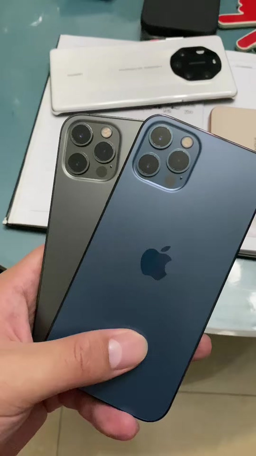 iphone11pro边框掉漆