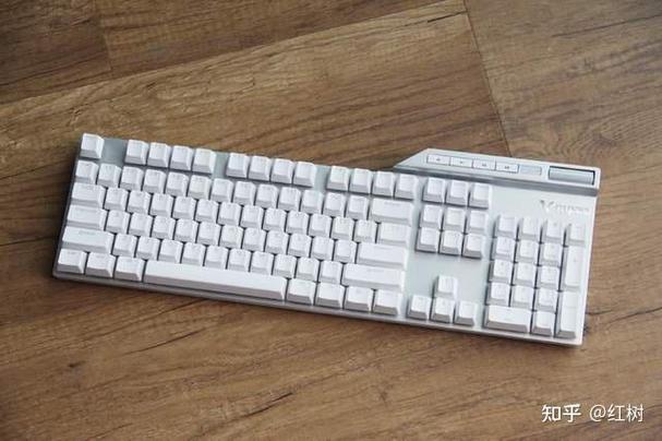 机械键盘反应迟钝怎么处理