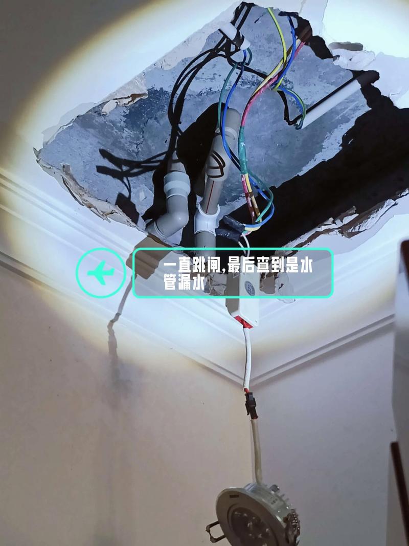 电线埋在墙里面坏了怎么修截图