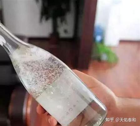 天冷酒中有悬浮物