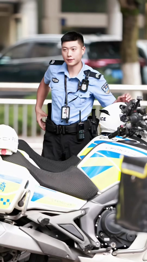 泸州警察