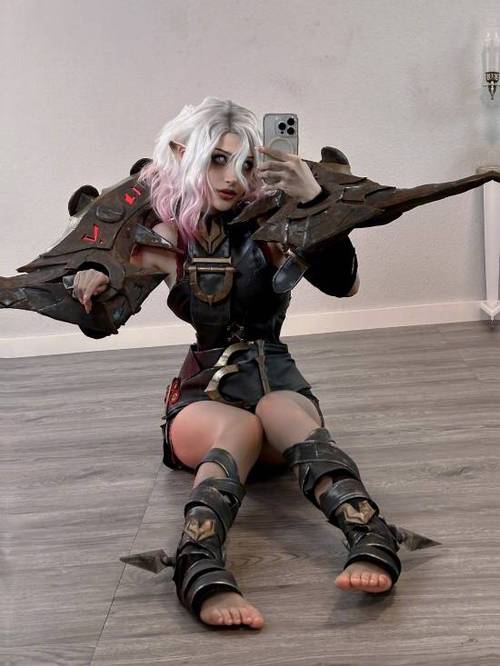 英雄联盟cosplay女英雄