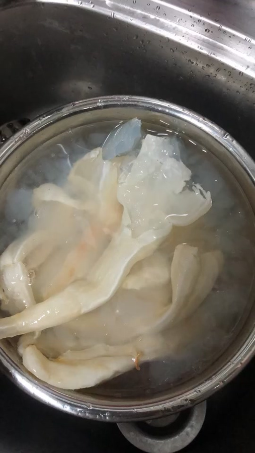 干鱼胶变质是什么样子