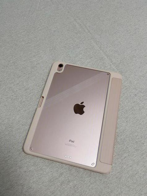 air4是哪一年的