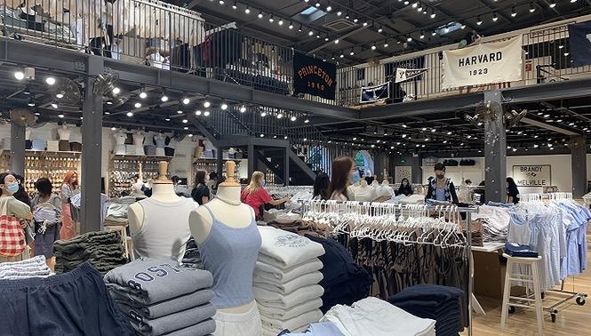 brandy Melville uk图标