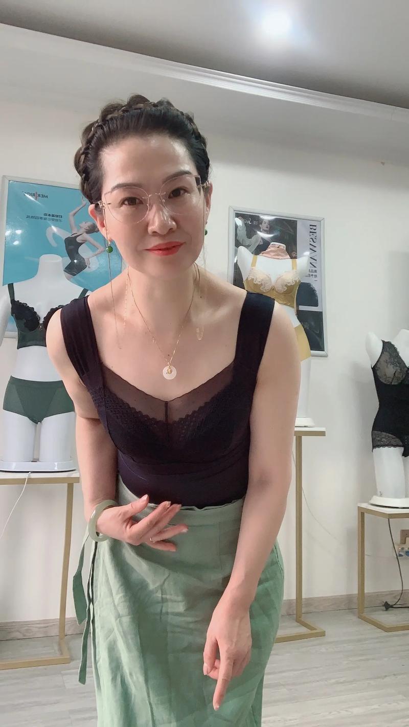 闷骚老大惹不起 百度网盘