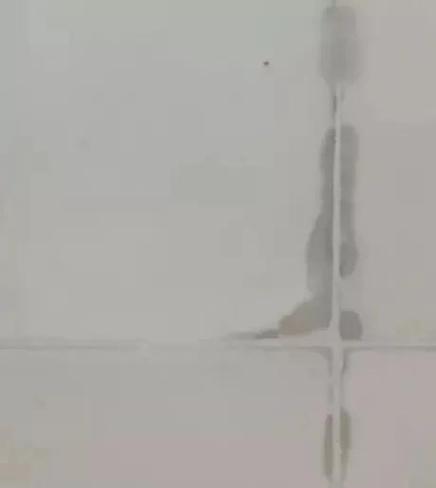 墙布局部变黑怎么处理