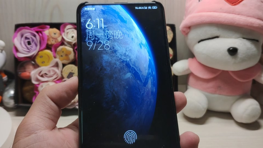 手机屏幕有一条条白线缩略图