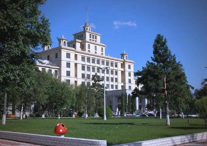 黑龙江大学校园门户