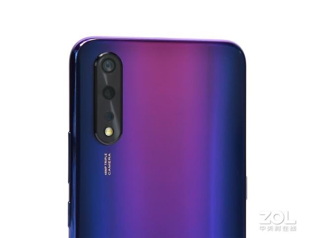 vivoz5手机多少钱游戏截图