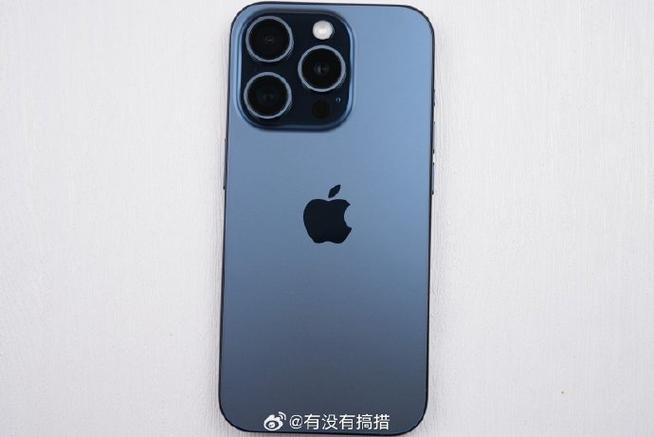 手机出现一片蓝色怎么办还能用吗