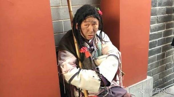 开局是乞丐带了一条狗