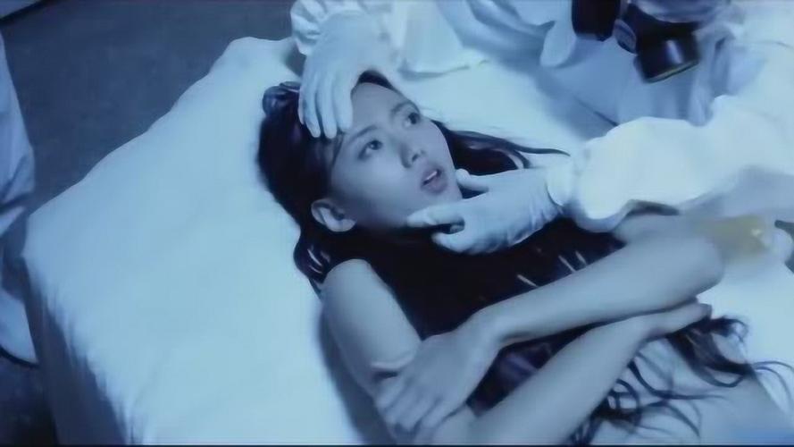 美人鱼被活抓去做实验