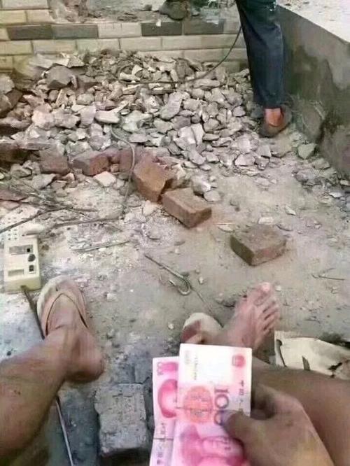dnf搬砖怎么换人民币