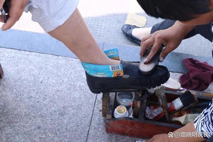 做皮鞋卖能挣钱吗