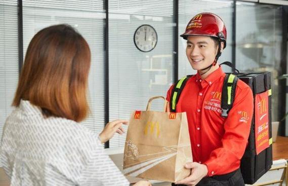 麦当劳外卖员收入