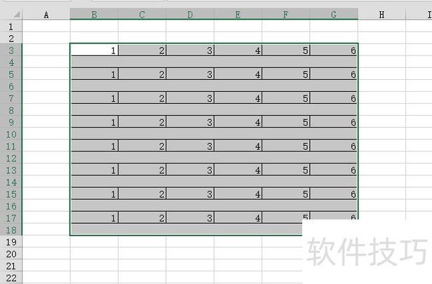 如何删除列表中的空格行