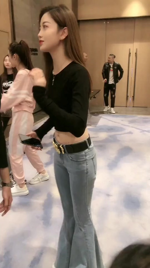 抖音网红桐桐