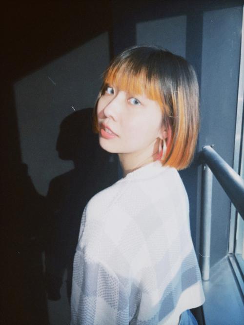 二零一二