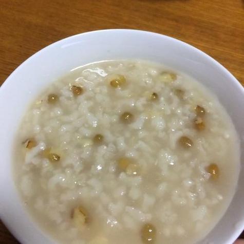 绿豆红米大米能一起煮吗缩略图
