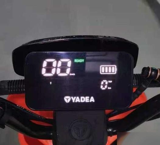 雅迪de3电动车怎么看总里程
