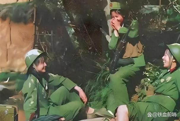 丛林逃生越南女兵电影缩略图