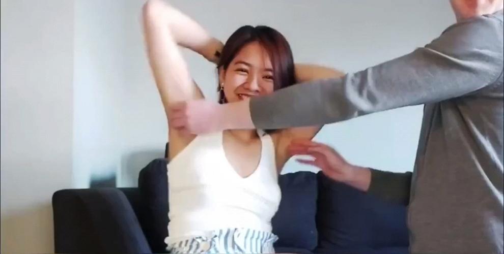 小姐姐挠痒痒挑战搞笑视频游戏截图