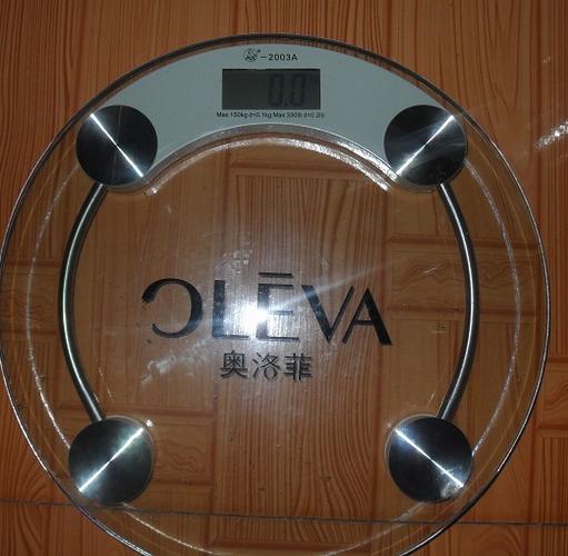电子体重秤不显示了怎么回事