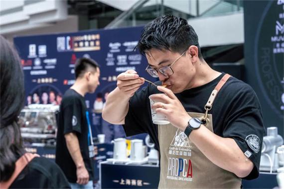 部落冲突为什么要冲杯