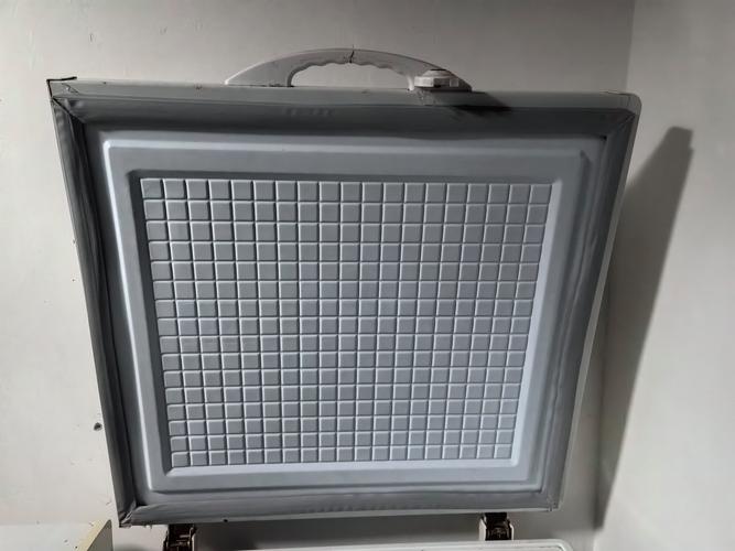 冰柜盖子打不开怎么办