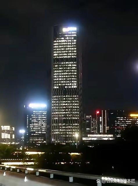 夜景拍照如何消除光污染