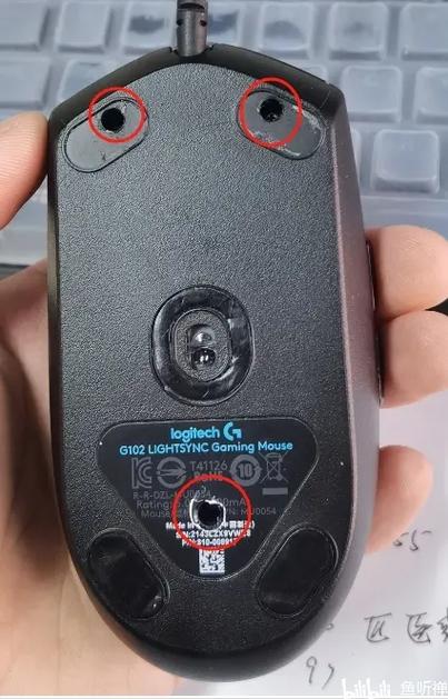 g102滚轮上下乱动怎么修