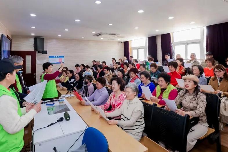 上海老年大学旅游英语截图